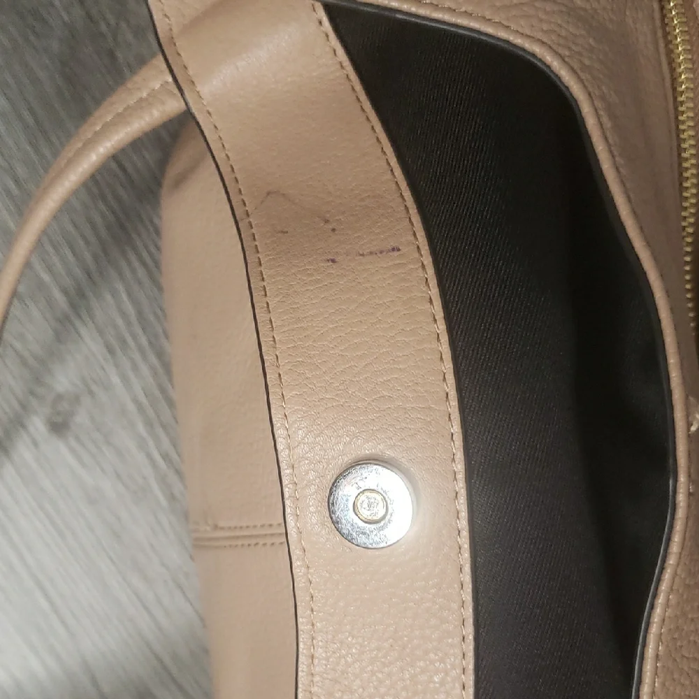 Vince Camuto Tan Leather Tote Bag - Picture 13 of 16